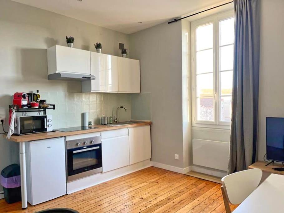 Claire - Bel Appartement T2 Lumineux Châteaurenard Εξωτερικό φωτογραφία