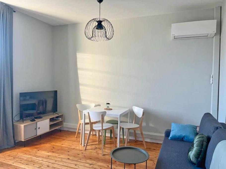 Claire - Bel Appartement T2 Lumineux Châteaurenard Εξωτερικό φωτογραφία